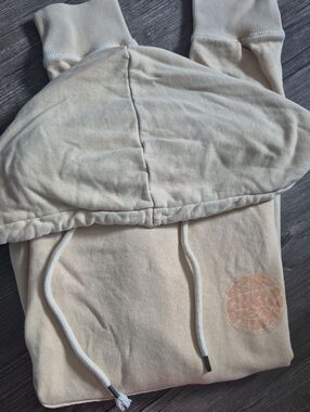 Rip Curl 100% Cotton Pullover Hoodie with Branded Tag